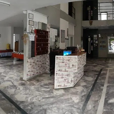 Tecimen 2* Kusadası