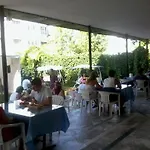 Tecimen Hotel 2*